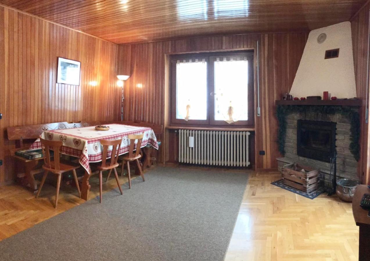 Il Pettirosso - Appartamento Panoramico Con 3 Camere In Villetta Champoluc Buitenkant foto