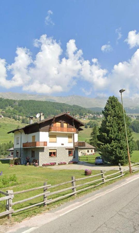 Il Pettirosso - Appartamento Panoramico Con 3 Camere In Villetta Champoluc Buitenkant foto